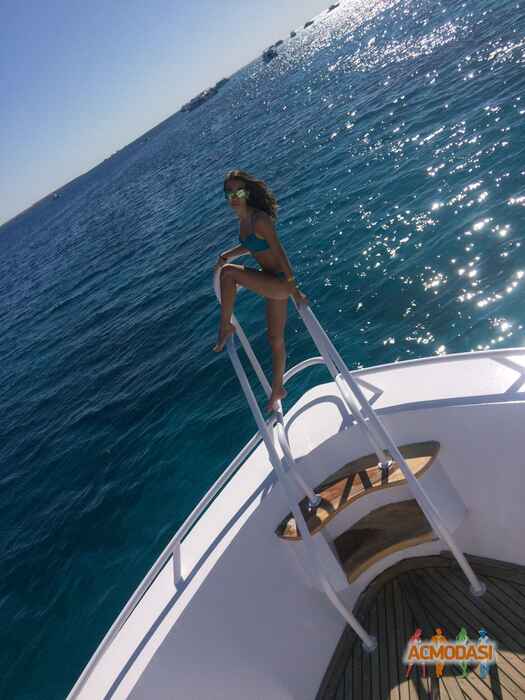 Яна Аркадьевна Тохунц фото №1030337. Завантажено 11 Березня 2017