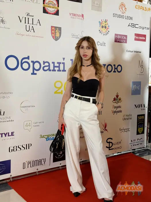 Юлия  Томенчук фото №1744878. Завантажено 07 Липня 2025