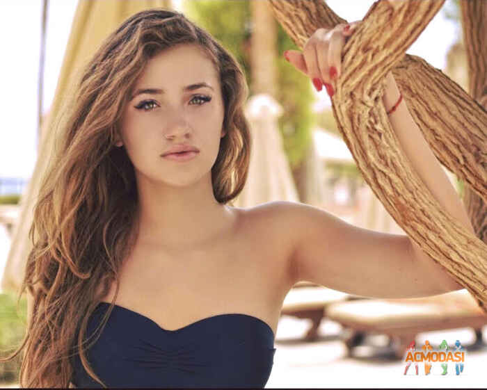 Адриана Борисовна Бурмицкая фото №1424163. Завантажено 18 Липня 2019