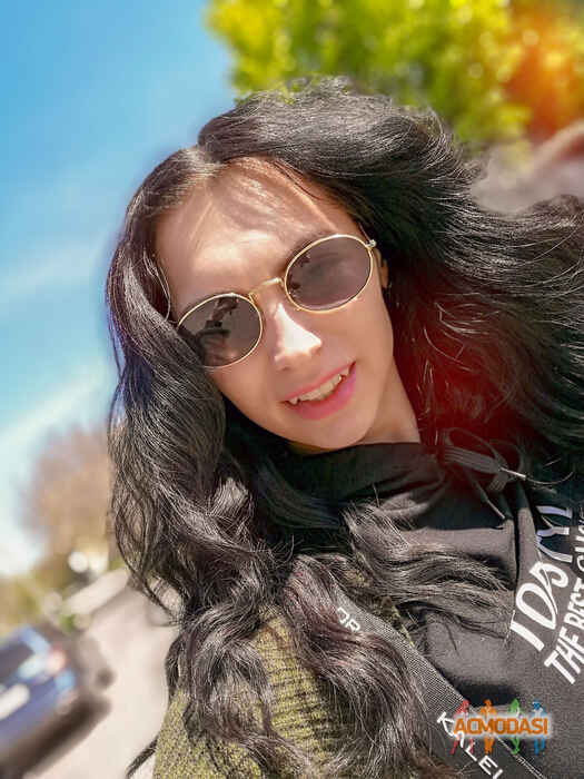 Юлия Игоревна Захаревич фото №1527475. Завантажено 06 Травня 2020