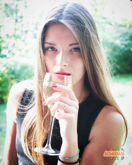 Дарина Олександрівна Гончаренко фото №1058176. Завантажено 24 Травня 2017