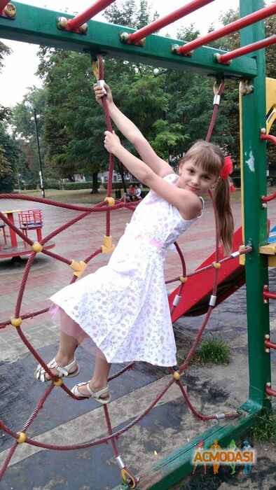 Кира Евгеньевна Змеу фото №1059060. Завантажено 27 Травня 2017