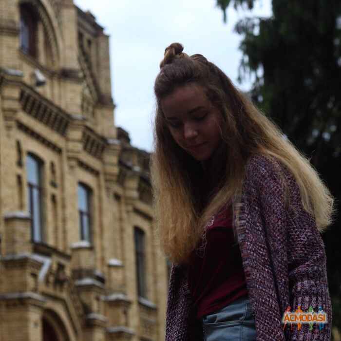 Полина Владимировна Премыслова фото №1058541. Завантажено 25 Травня 2017