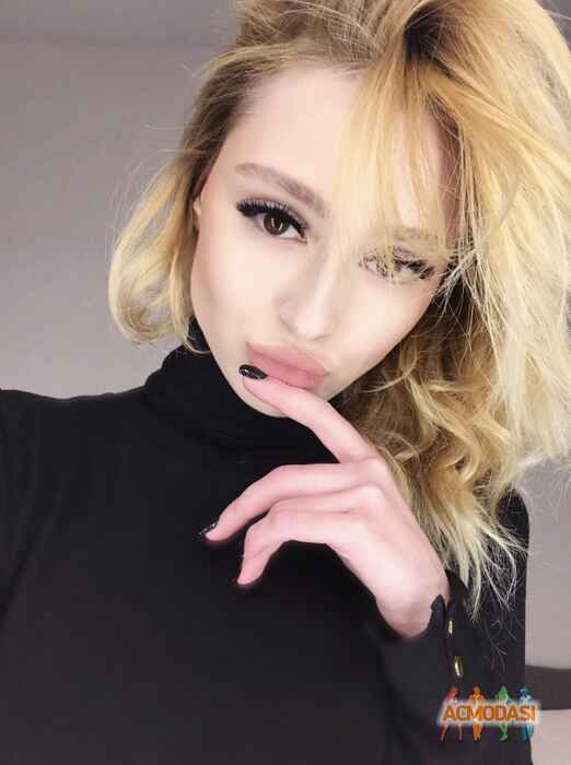 Карина   фото №1479294. Завантажено 24 Листопада 2019