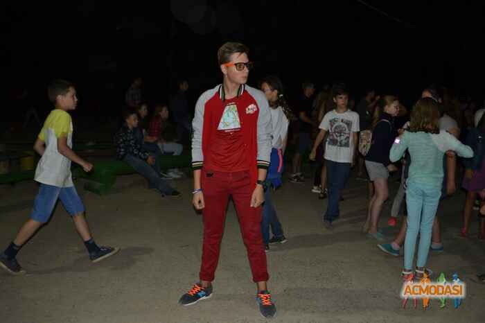 Женя Володимирович Курячий фото №1158127. Завантажено 29 Грудня 2017