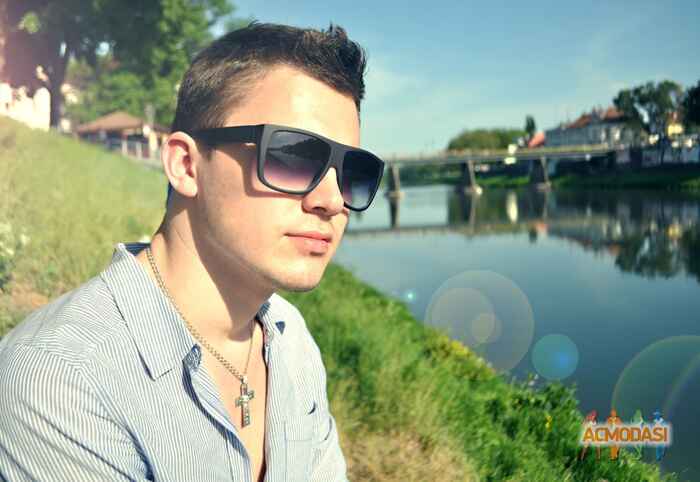 Мандзяк Віталій Орестович фото №492845. Завантажено 16 Вересня 2013