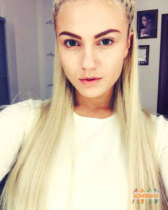 Катерина Миколаївна Шарабура фото №855345. Завантажено 27 Листопада 2015