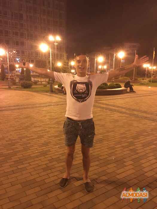 Віталій Павлович Ільбахтін фото №1094699. Завантажено 22 Серпня 2017