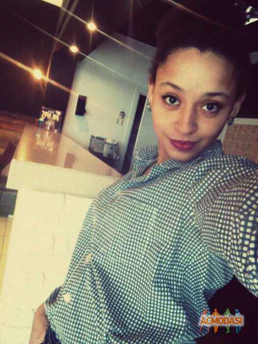 Ана-Мария Начигна  фото №1048524. Завантажено 28 Квітня 2017