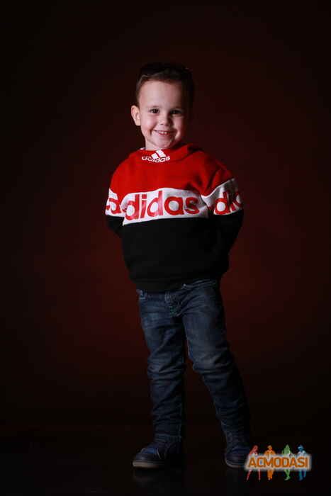 Артем Володимирович Мірошніченко фото №1174953. Завантажено 29 Січня 2018