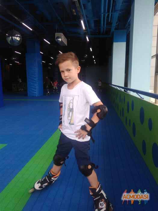 Ілля Богданович Буренко фото №1111370. Завантажено 02 Жовтня 2017