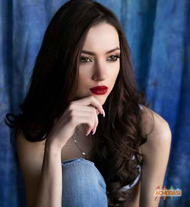 Юлія Ігорівна Липовенко фото №901249. Завантажено 14 Квітня 2016