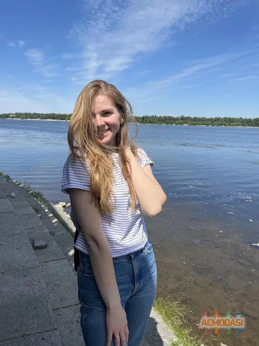 Олена  Тахтарова фото №1750607. Завантажено 17 Грудня 2025