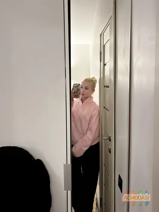 Вікторія   фото №1751779. Завантажено 16 Січня 2026