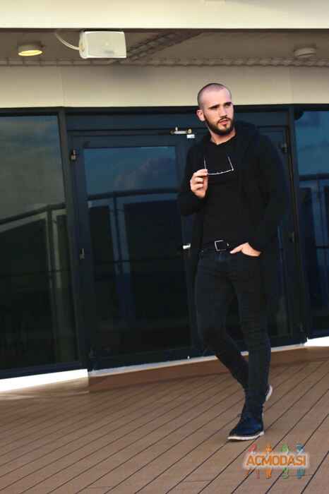 Роман  Листровий фото №1567163. Завантажено 16 Вересня 2020