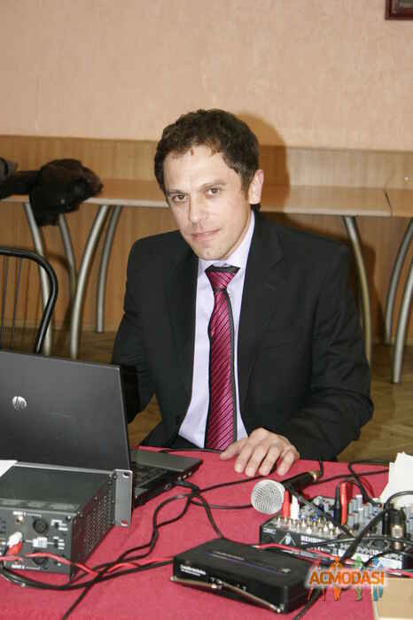 Роман Богданович Подоляк фото №182153. Завантажено 10 Квітня 2012