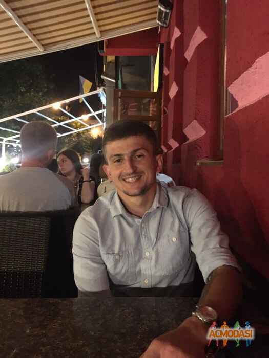 Юрій Леонідович Тадаш фото №1415519. Завантажено 27 Червня 2019