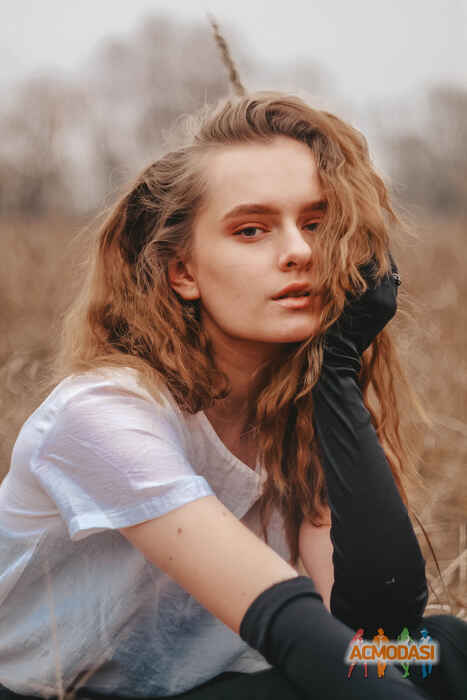 Анна Вадимівна Очерет фото №1510670. Завантажено 18 Лютого 2020