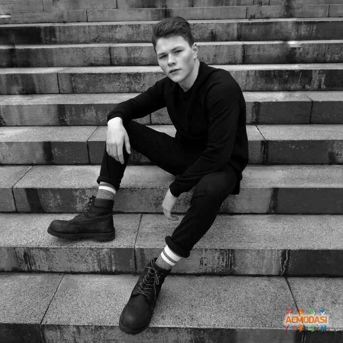 Дима Петрович Мовчан фото №1192230. Завантажено 21 Лютого 2018