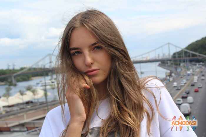Катя Володимирівна Горбик фото №1538662. Завантажено 14 Червня 2020