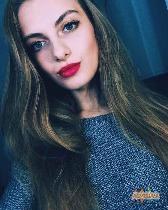 Алина Владимировна Сытник фото №1115293. Завантажено 09 Жовтня 2017