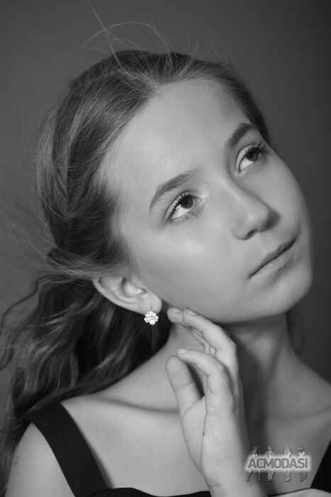 Маша Володимирівна Волкова фото №1039667. Завантажено 04 Квітня 2017