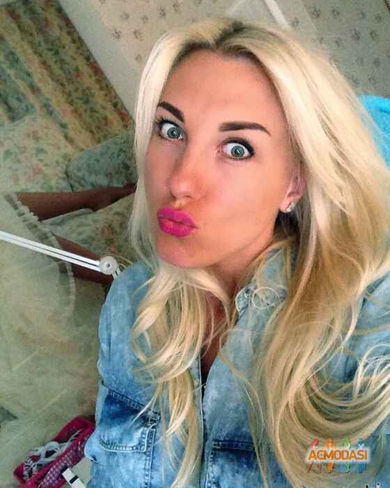 Оксана Олександрівна Ємець фото №1040556. Завантажено 06 Квітня 2017