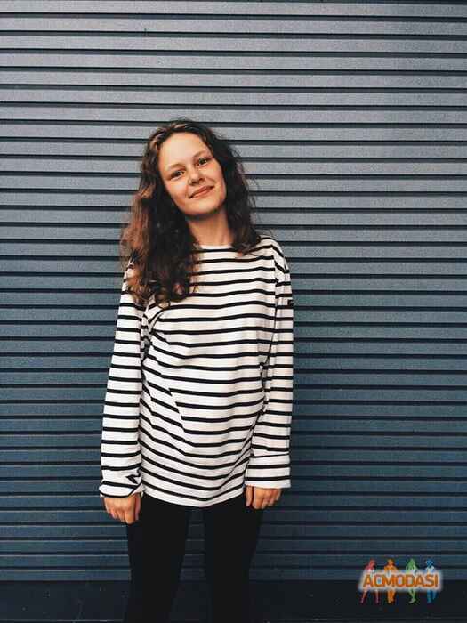 Лера Юрьевна Прилипко фото №924430. Завантажено 23 Червня 2016