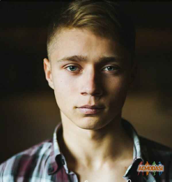 Саша  Резниченко фото №1103932. Завантажено 14 Вересня 2017