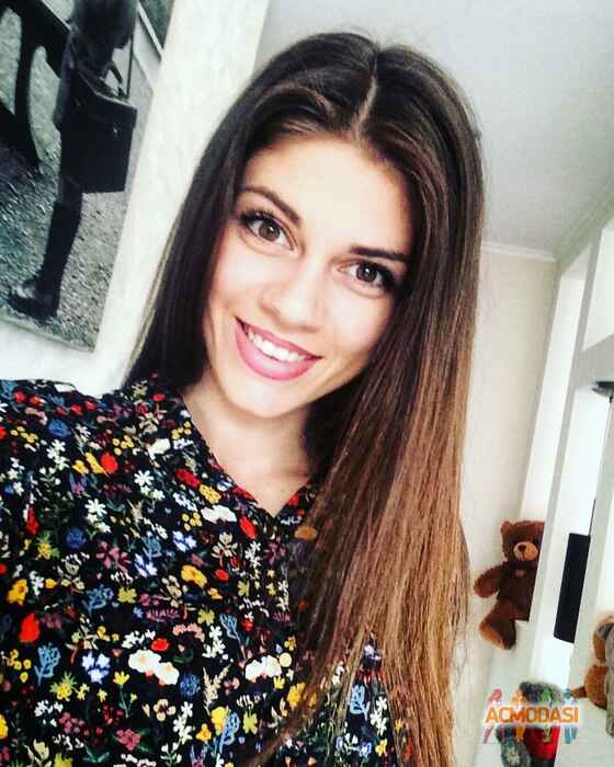 Юлія Володимирівна Стамат фото №1455399. Завантажено 01 Жовтня 2019