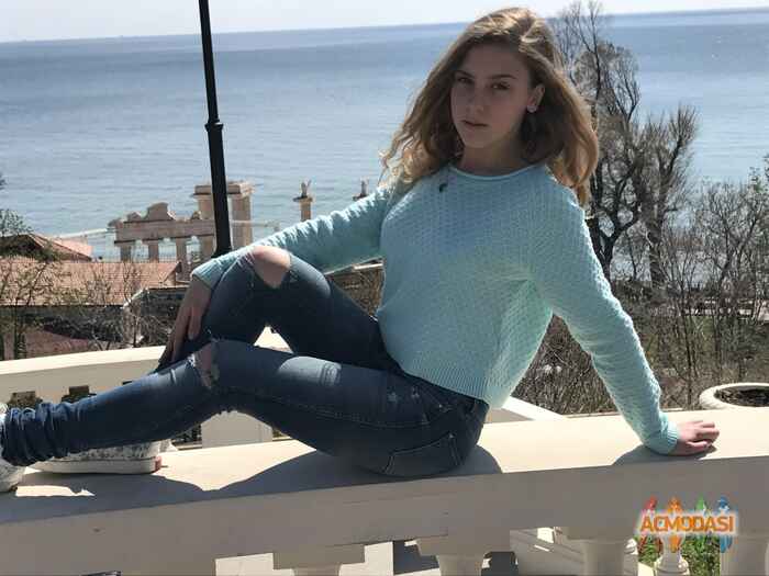 Anna   фото №1054637. Завантажено 16 Травня 2017