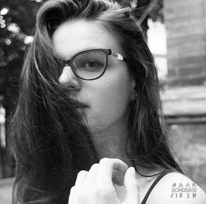 Svetlana  Falendash фото №1111633. Завантажено 02 Жовтня 2017