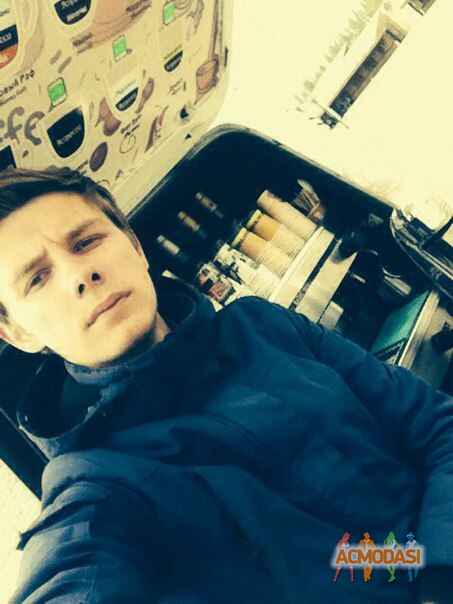 Максим Костянтинович Овчаренко фото №1126210. Завантажено 29 Жовтня 2017