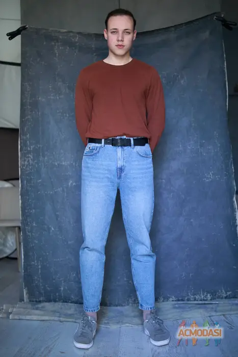 Артур  Салуха фото №1747423. Завантажено 17 Вересня 2025