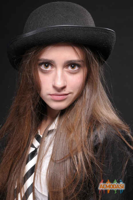 Алина Ярославовна Ситченко фото №231673. Завантажено 31 Липня 2012