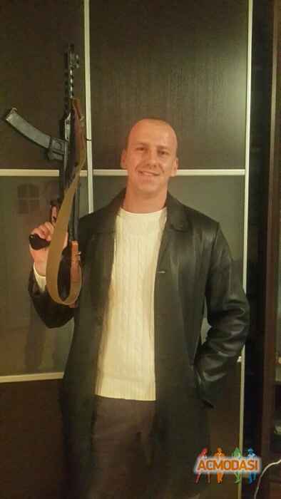 Димон  Левченко фото №1040633. Завантажено 07 Квітня 2017