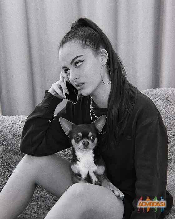 Алёна Васильевна Чуенко фото №1533188. Завантажено 27 Травня 2020