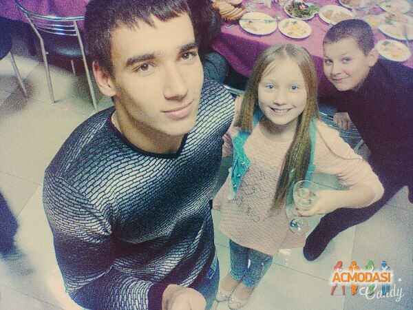 Богдан  Середа фото №913103. Завантажено 24 Травня 2016