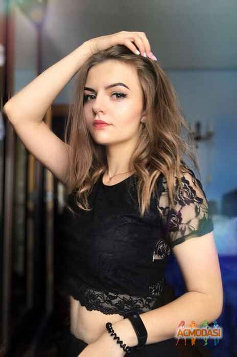 Юля Василівна Удовенко фото №1423851. Завантажено 17 Липня 2019