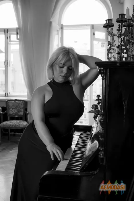 Анна  Леонова фото №1745906. Завантажено 06 Серпня 2025