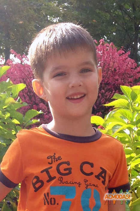 Максим Николаевич Цыганский фото №979084. Завантажено 01 Листопада 2016