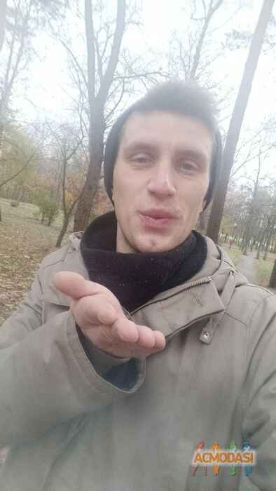 Anton  Yanovskiy фото №1588380. Завантажено 01 Грудня 2020