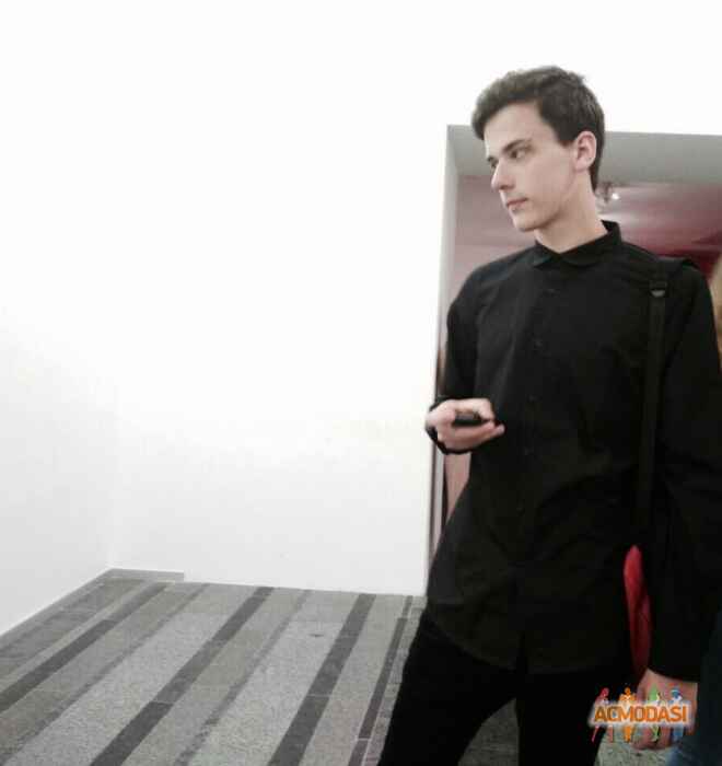 Саша Сергеевич Верстуков фото №1193148. Завантажено 23 Лютого 2018