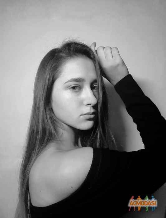 Карина Олегівна Гришаніна фото №1476820. Завантажено 17 Листопада 2019