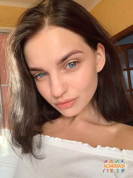 Полина Александровна Белоус фото №1475730. Завантажено 14 Листопада 2019