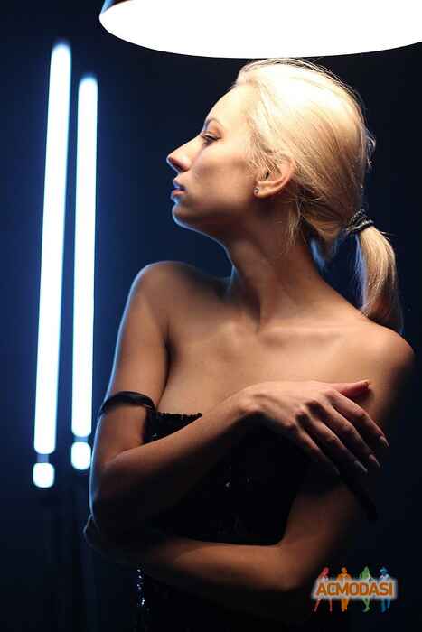 Оля  Вакарчук фото №1006077. Завантажено 12 Січня 2017