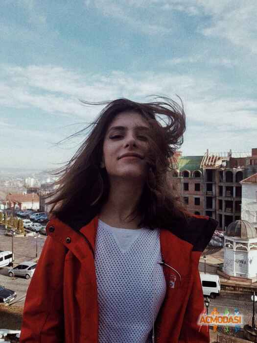 Карина Валерьевна Маловик фото №1176025. Завантажено 31 Січня 2018