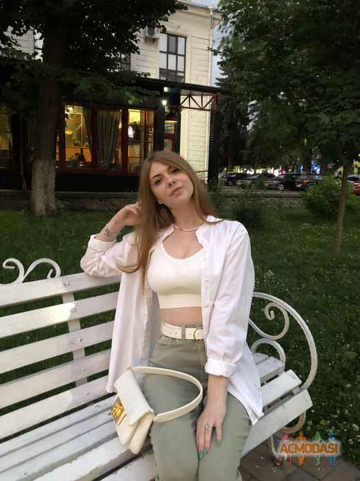 Лиза Юрьевна Сладковская фото №1642648. Завантажено 22 Липня 2021