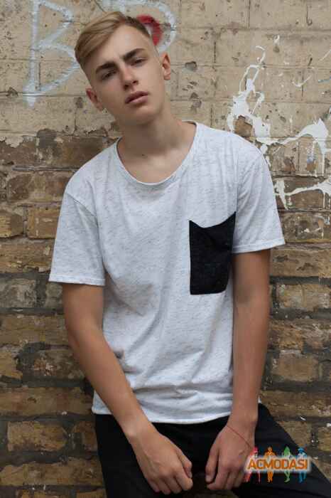 Иван  Кононенко фото №1164467. Завантажено 13 Січня 2018