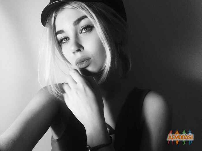 Lissa Evgenivna Kazanina фото №1216551. Завантажено 03 Квітня 2018